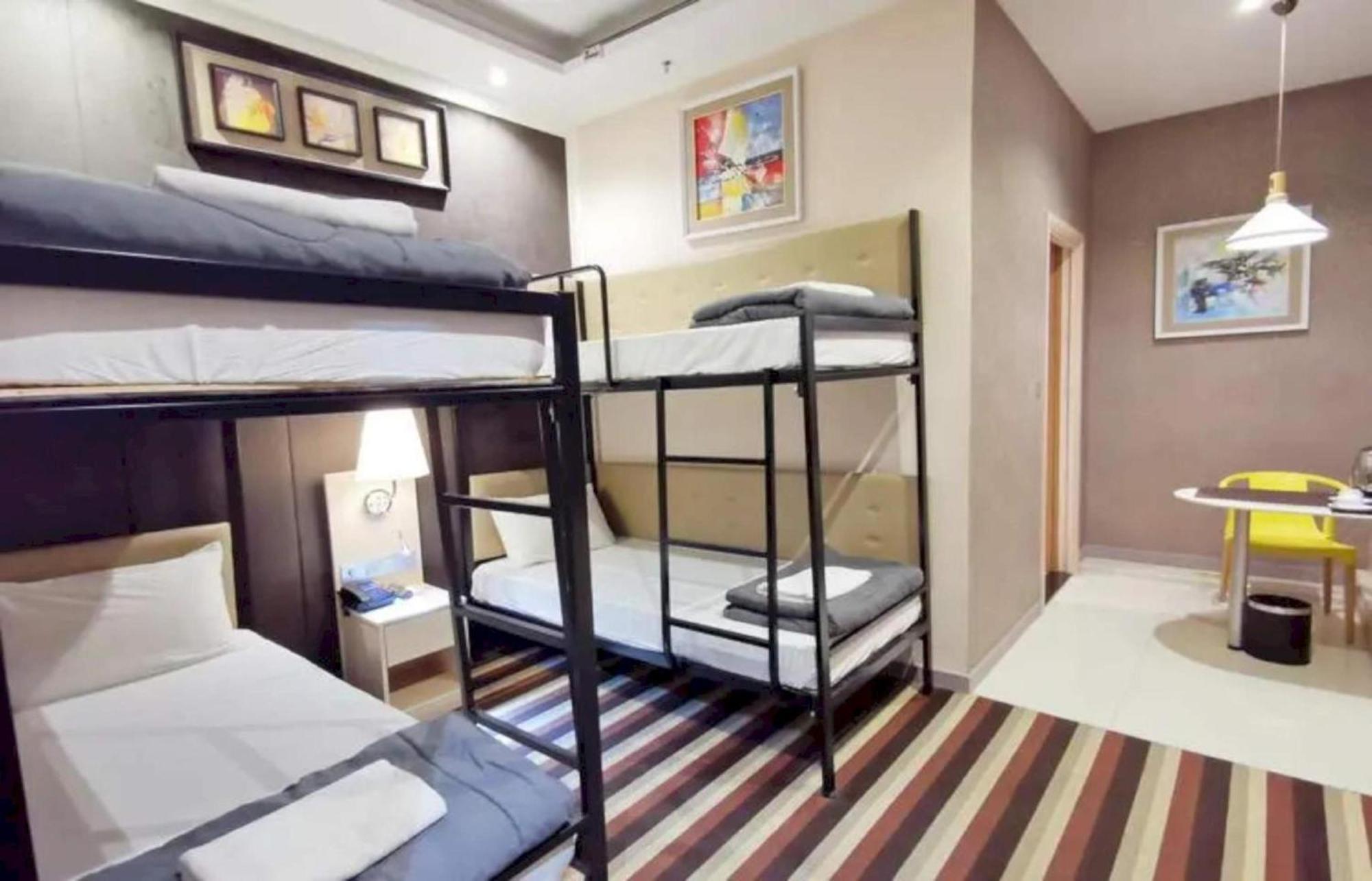 Capital O 75451 Podstel Hostel 방콕 외부 사진