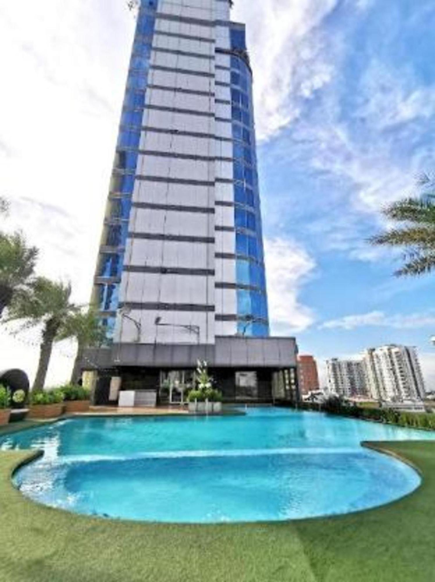 Capital O 75451 Podstel Hostel 방콕 외부 사진